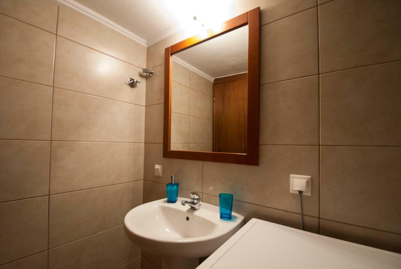 Smart Living Flat, Melenikou Apartment Tesalonika Bagian luar foto